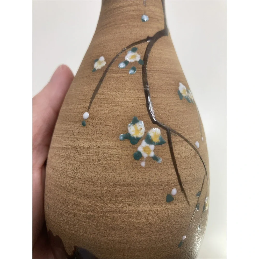 Vintage Hand-painted Flower Buds Pottery Vase‎ Japan 7 inch